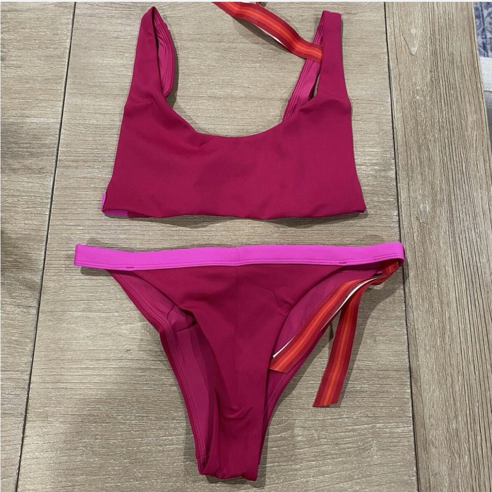 NWT left on Friday Size Small Escape Top and Salty Bottom Pepper and Hot